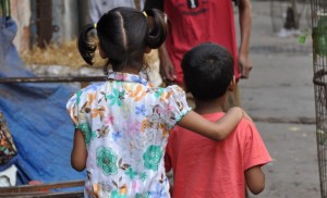 Kinder in Kolkata